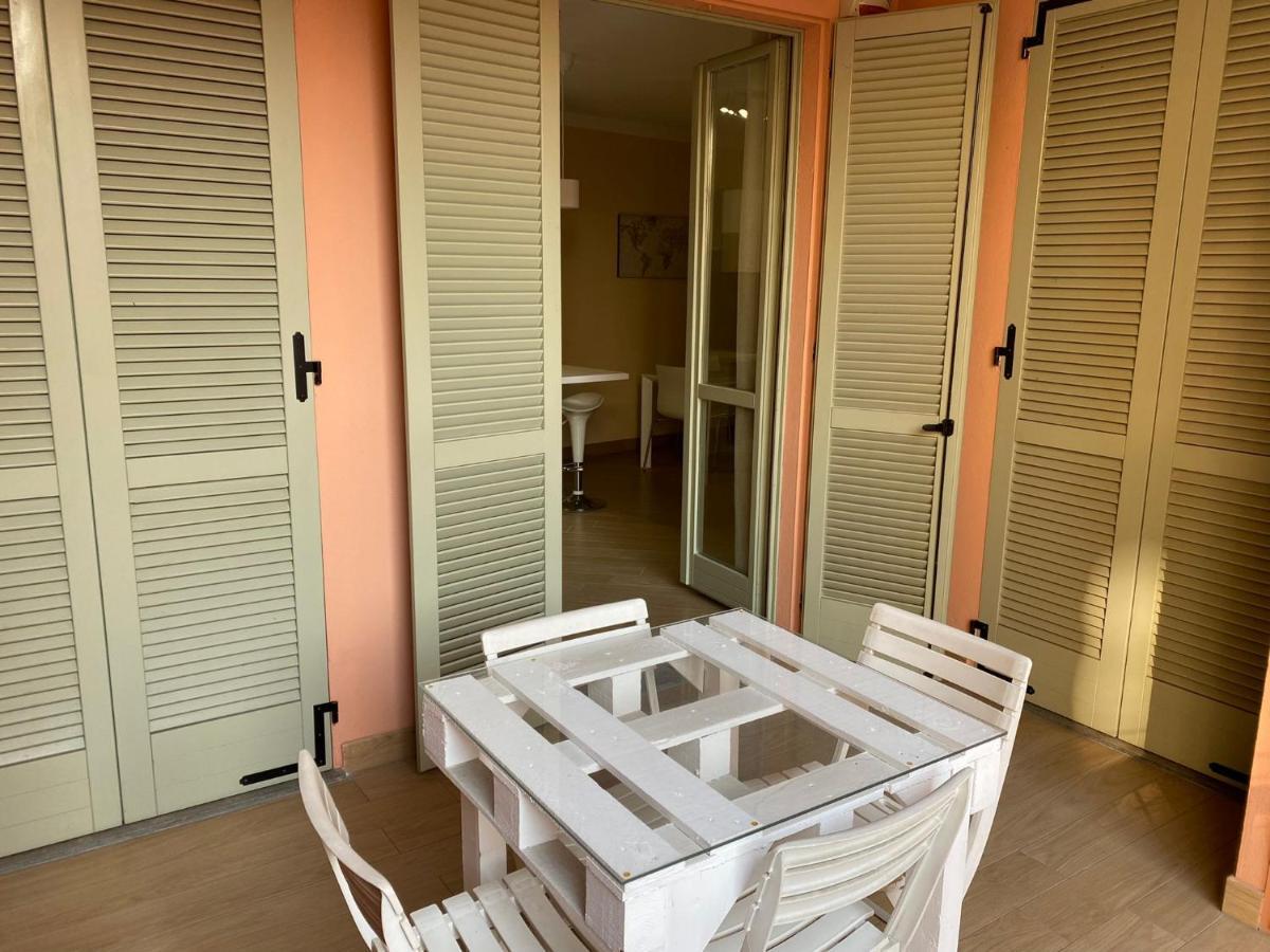 אסטי Comecasa Modern Apartment In Historical Centre מראה חיצוני תמונה