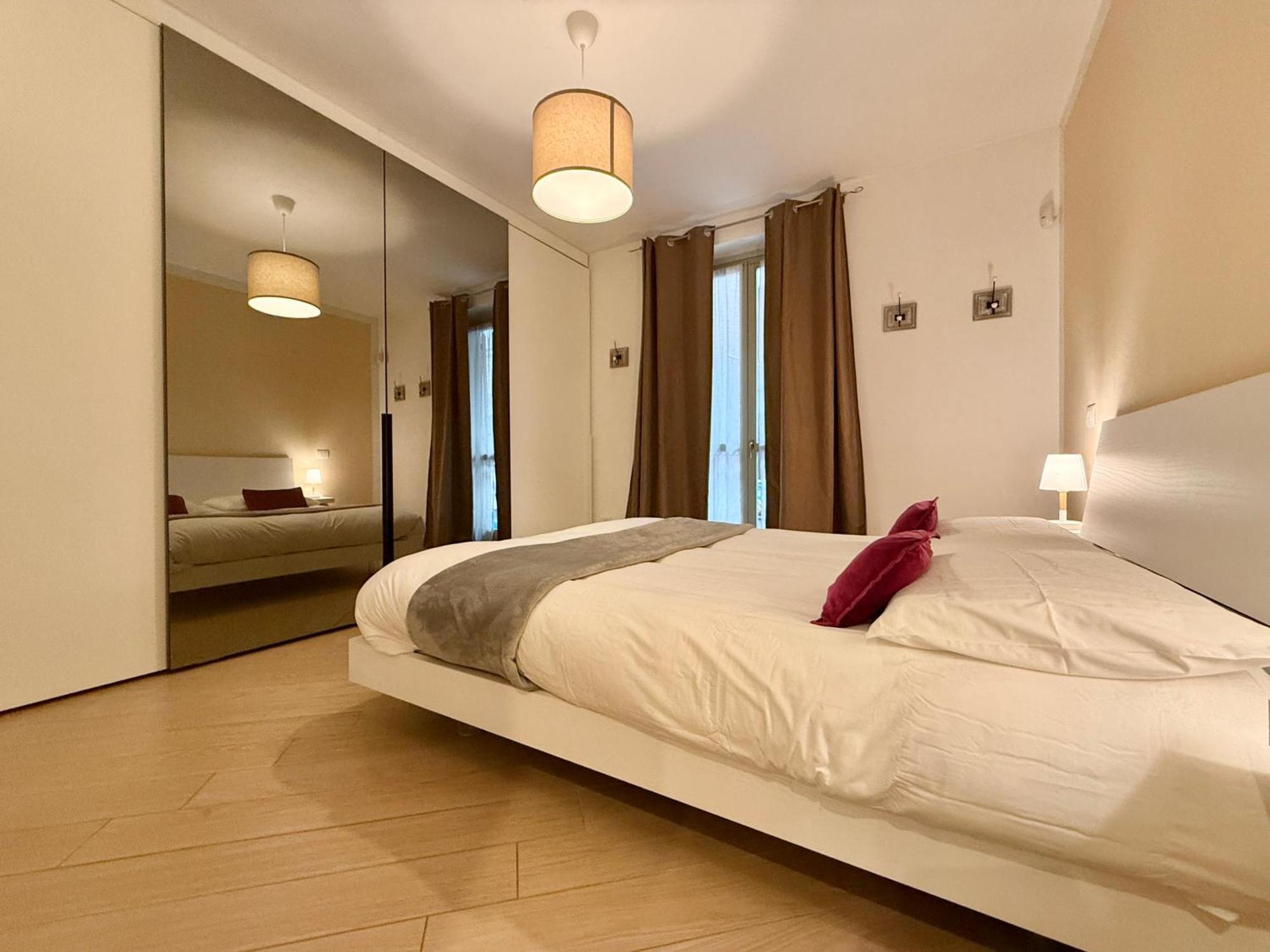 אסטי Comecasa Modern Apartment In Historical Centre מראה חיצוני תמונה